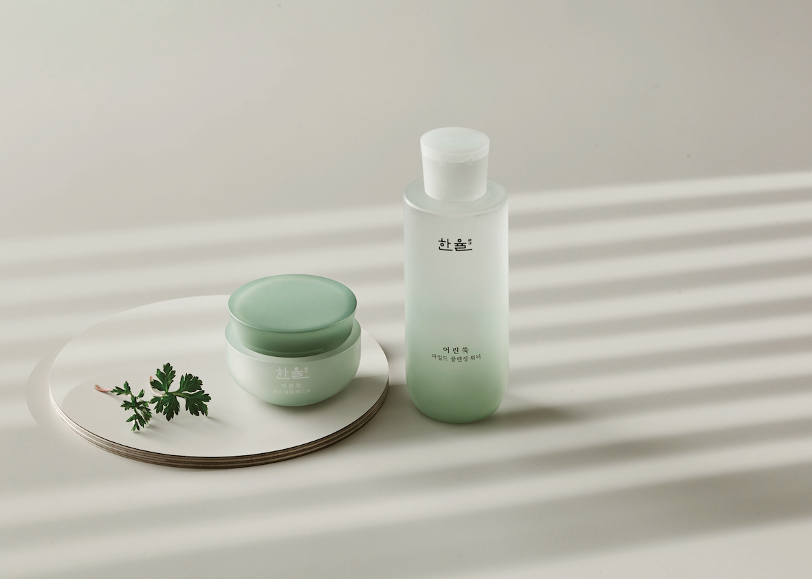 HANYUL skincare products showcasing the Essence of Korean Nature in elegant green packaging.
