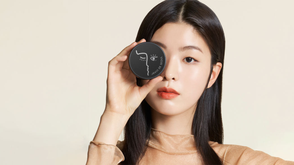 Discovering JAVIN DE SEOUL A Fusion of Korean Elegance and Modernity: product held by a woman