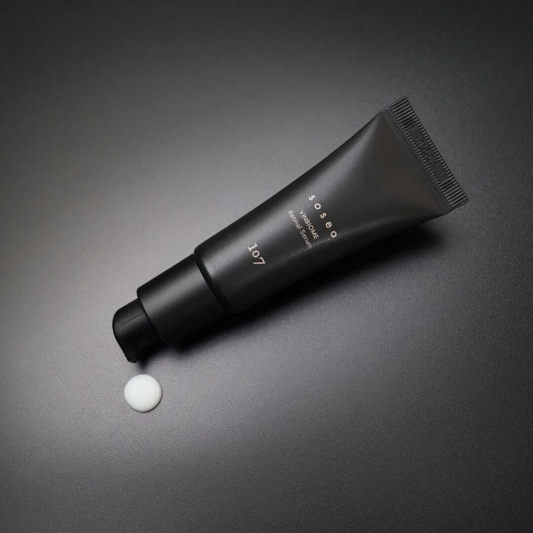 107 Soseo Vinbiome Retinal Serum 20ml tube on black background with serum drop