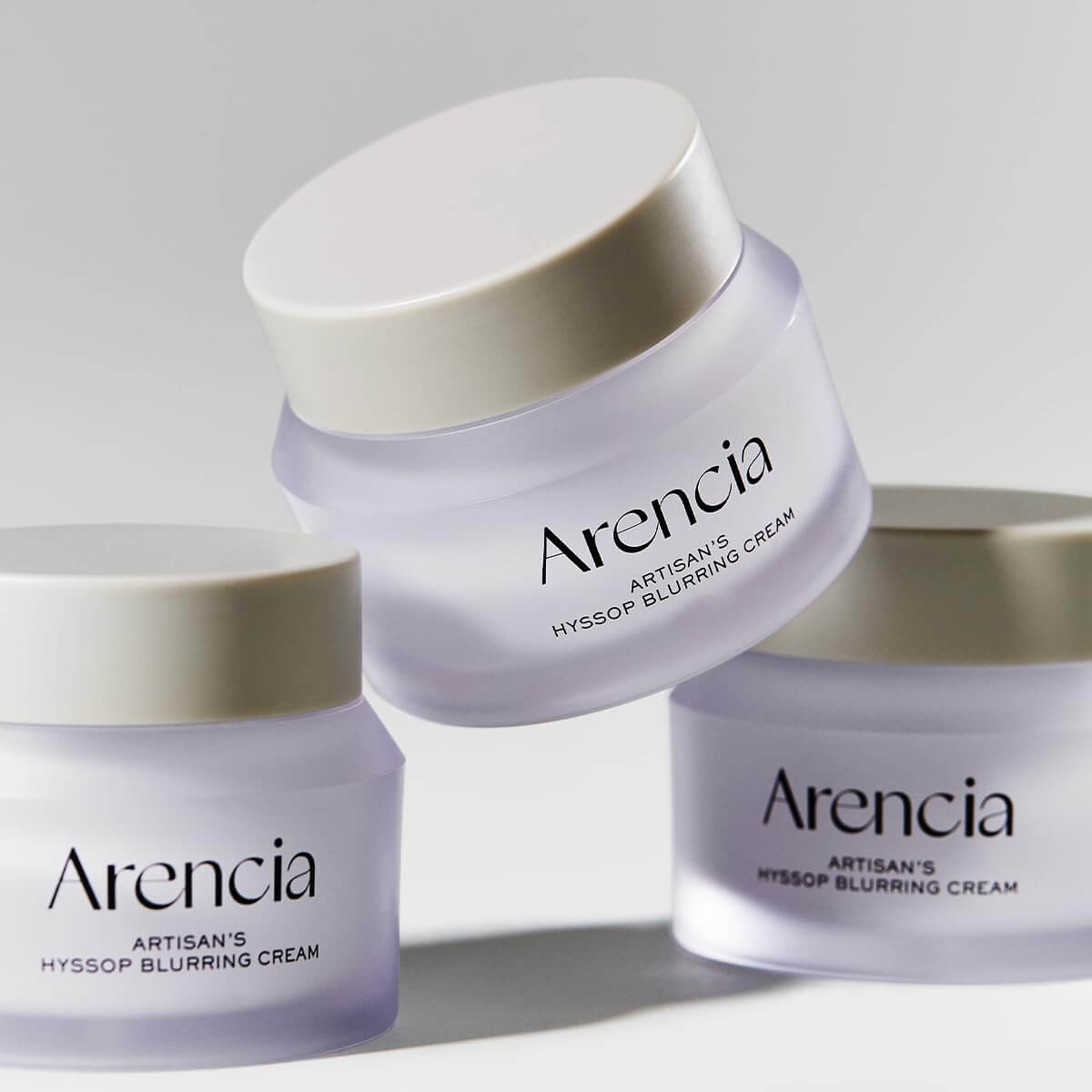 ARENCIA Artisan Hysop Blurring Cream 30g in frosted jars with elegant design.