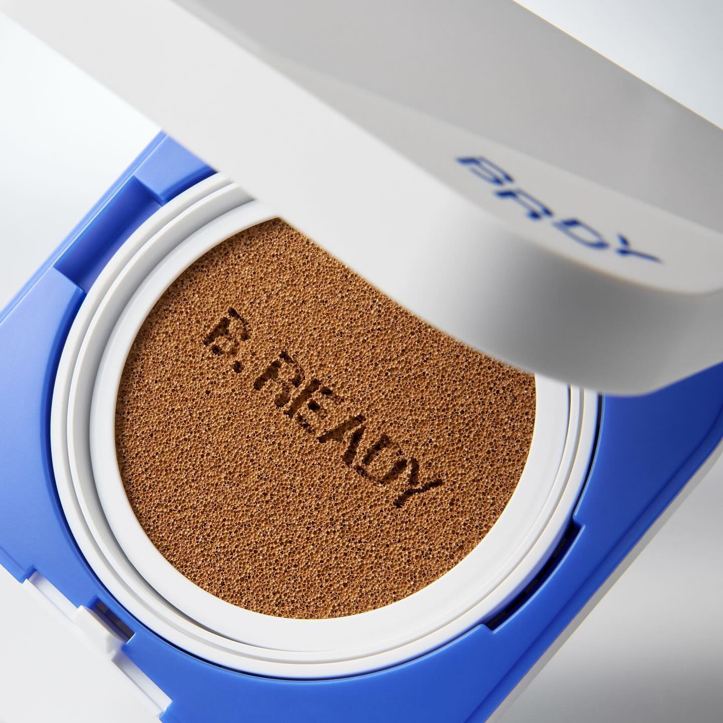 B.READY Blue Cushion 4th Generation 15g (SPF 34PA++++)