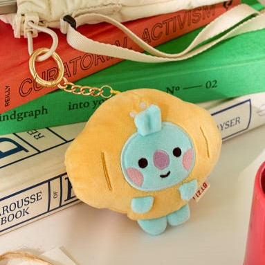 BT21 Bakery Plushy Keyring disponible sur Ma petite Coree, ton Eshop 100% K-beauty en direct de Seoul