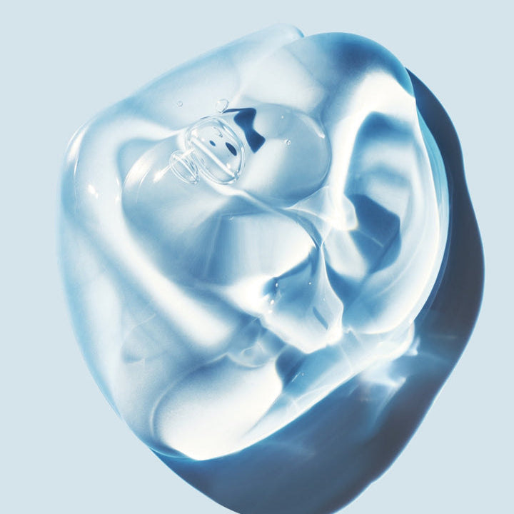 Texture of CENTELLIAN 24 Madeca Gel Serum Hyalon Dew 30ml with its hydrating gel formulation visible.