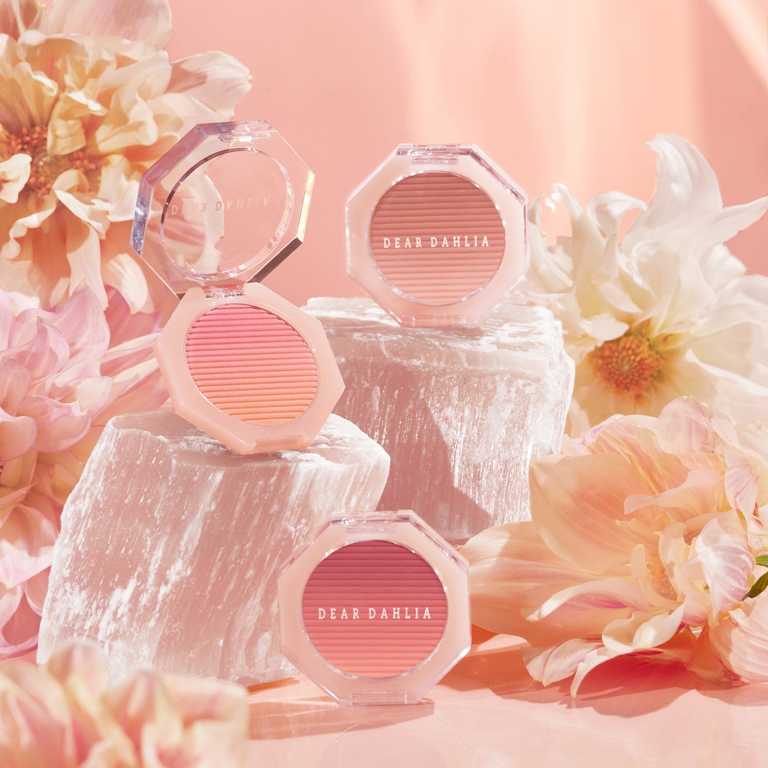 DEAR DAHLIA Blooming Edition Paradise Soft Dream Blush disponible sur Ma petite Coree, ton Eshop 100% K-beauty en direct de Seoul