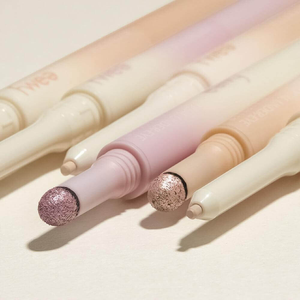 FWEE Dual Aego Sal Full-Filler beauty product featuring various applicator tips on a beige background for enhancing eye appearance.
