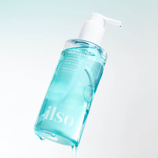 ILSO Super Melting Sebum Cleansing Oil 200ml bottle in an elegant design