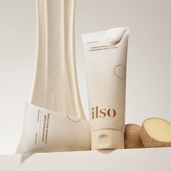 ILSO Grain Potato Cleansing Pack Foam 150ml with natural ingredients on display with potatoes