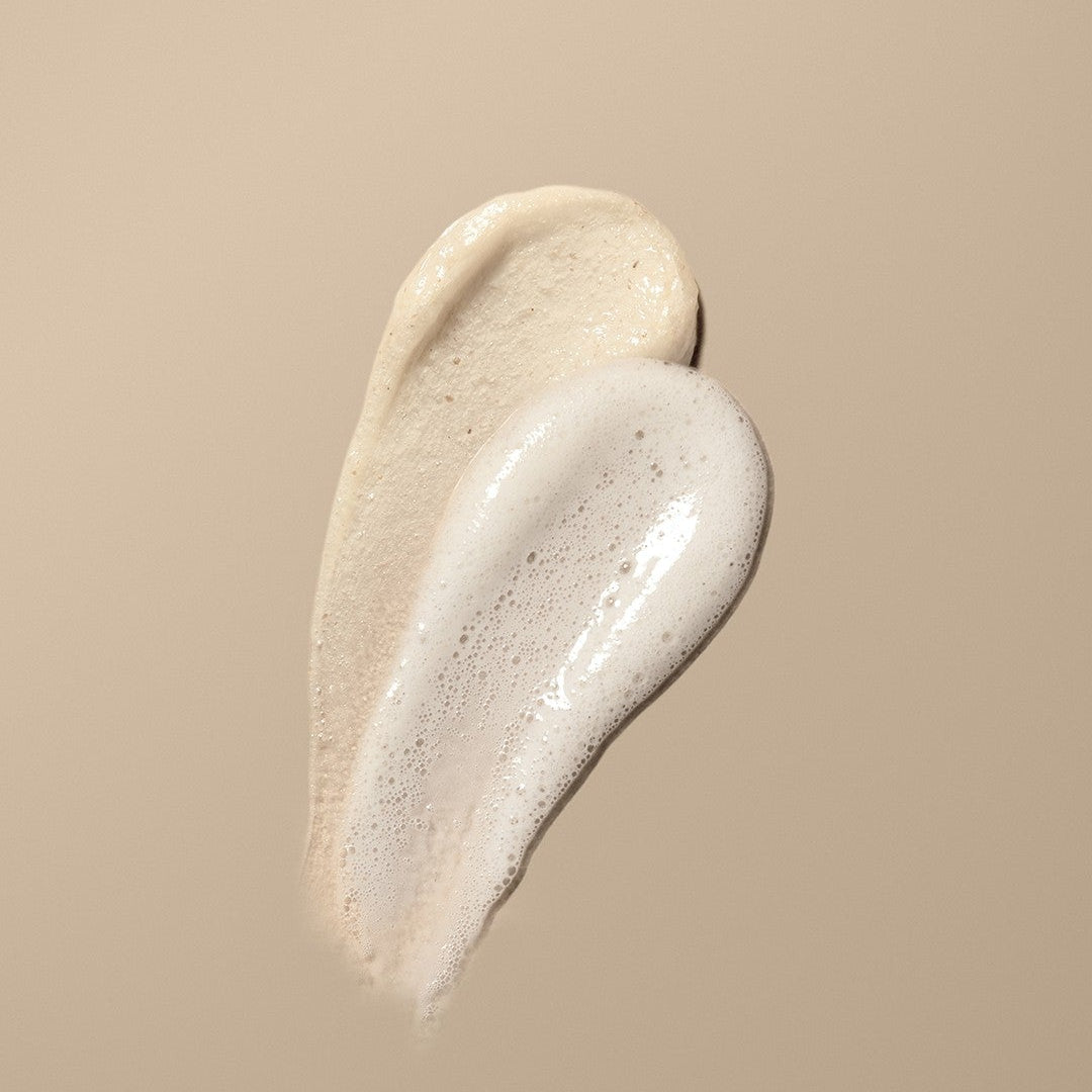 Texture of ILSO Grain Potato Cleansing Pack Foam 150ml showing creamy and foamy consistency on a neutral backdrop.