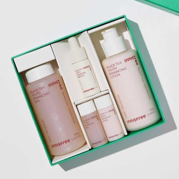 Innisfree Black Tea Youth Enhancing Set (Skin & Lotion)