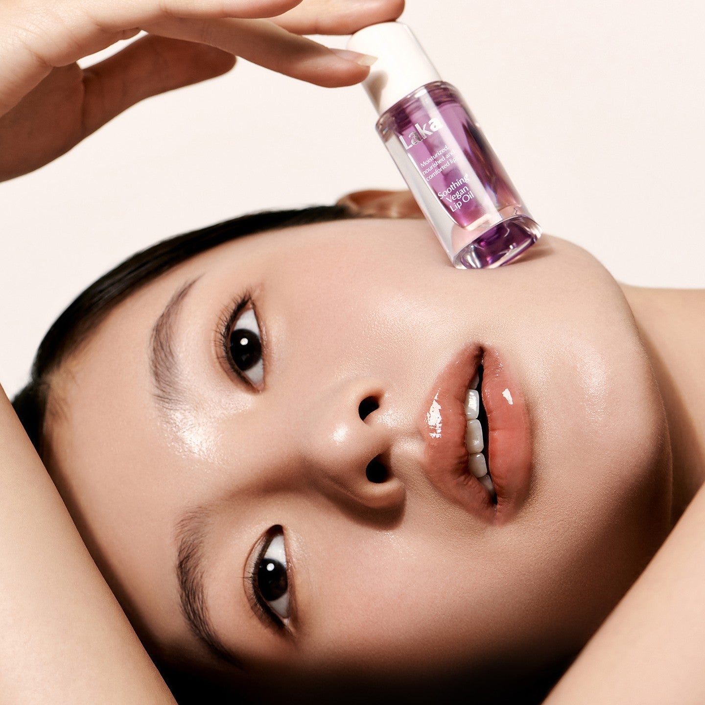 LAKA Soothing Vegan Lip OIl disponible sur Ma petite Coree, ton Eshop 100% K-beauty en direct de Seoul