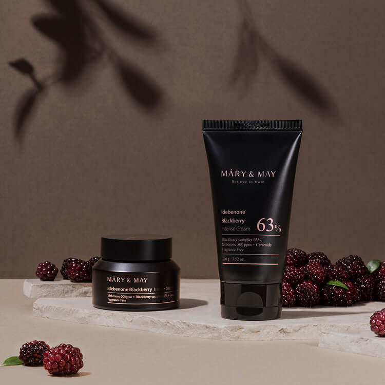 MARY & MAY Idebenone Blackberry Intense Cream with natural blackberries background