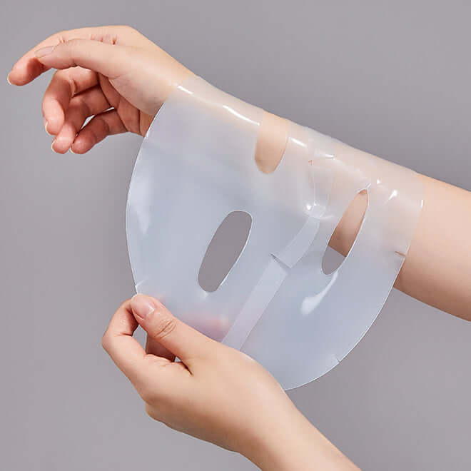 Applying the MEDITHERAPY Blue Layer Water Dome Mask on the arm