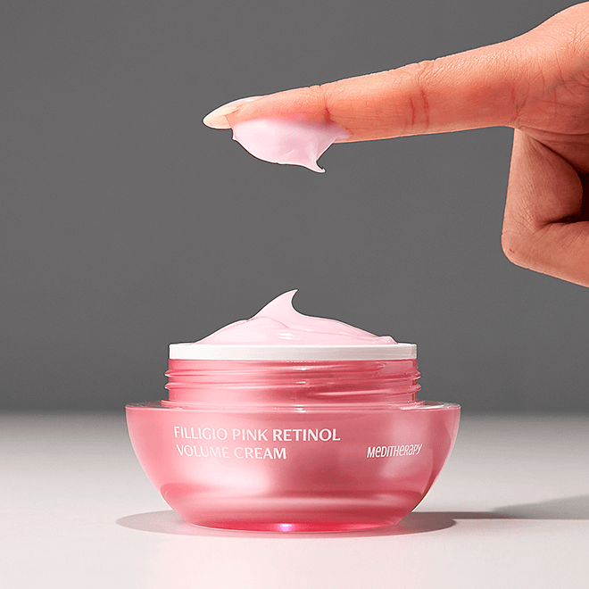 MEDITHERAPY Philizio Pink Retinol Volume Cream Single 50ml jar with cream on finger, 50ml container