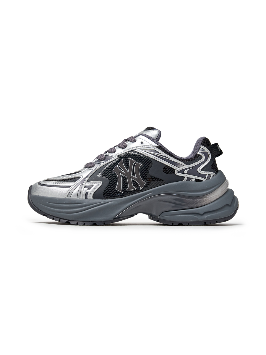 MLB Curve Runner Enamel New York Yankees SILVER