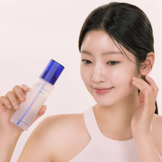 NATURE REPUBLIC Hyathenol Hydra Toner 150ml in use by model