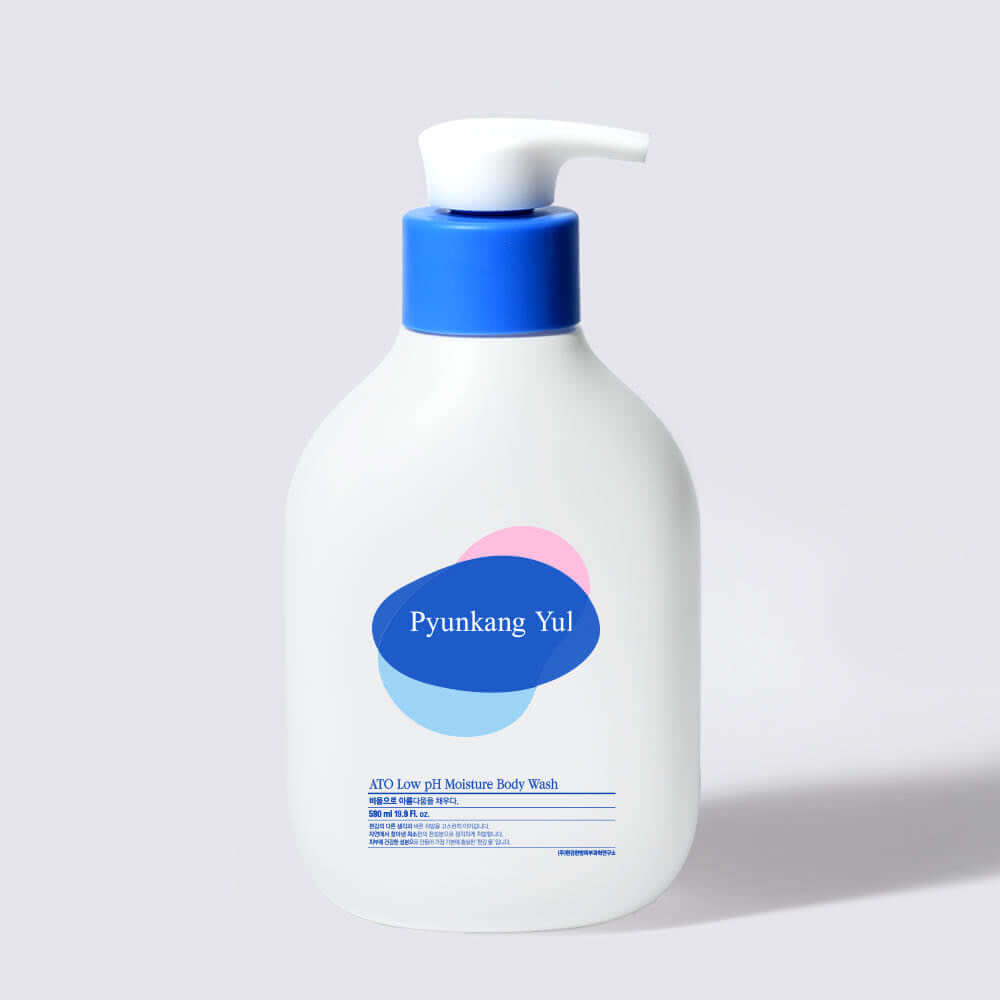 Pyunkang Yul Ato Mildly Acidic Moisturizing Body Wash 590ml bottle on white background