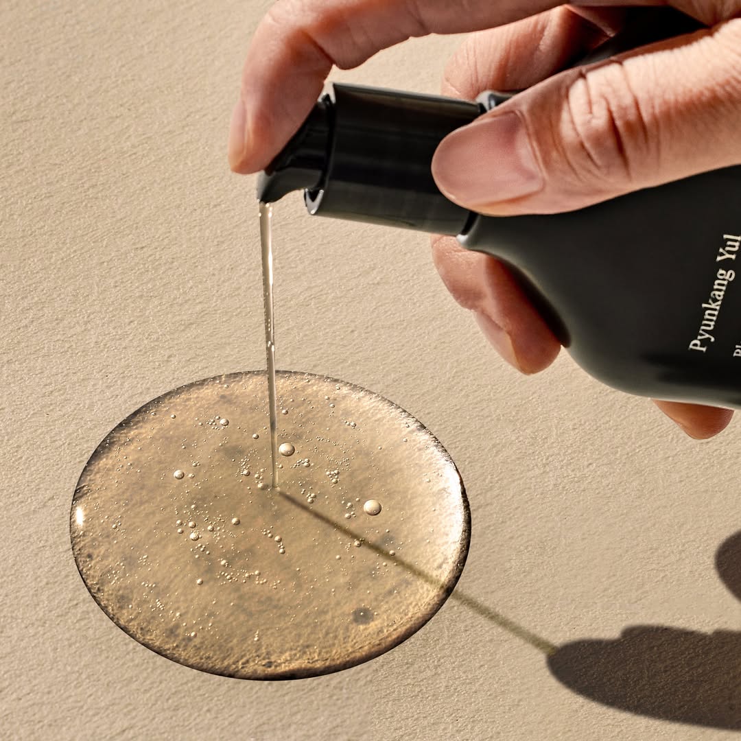 PYUNKANG YUL Black Tea Boosting Serum 45ml disponible sur Ma petite Coree, ton Eshop 100% K-beauty en direct de Seoul