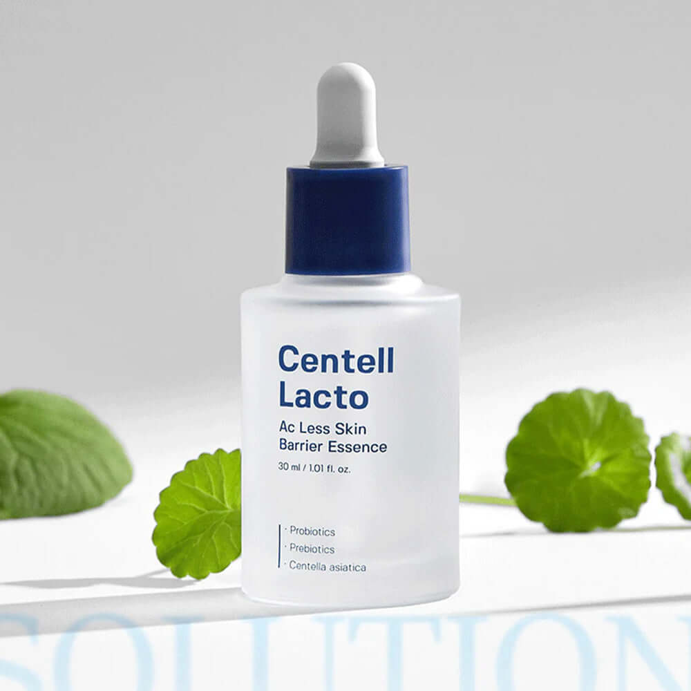SUNGBOON EDITOR Centellacto Acris Skin Barrier Essence 30ml bottle with leaves in the background.
