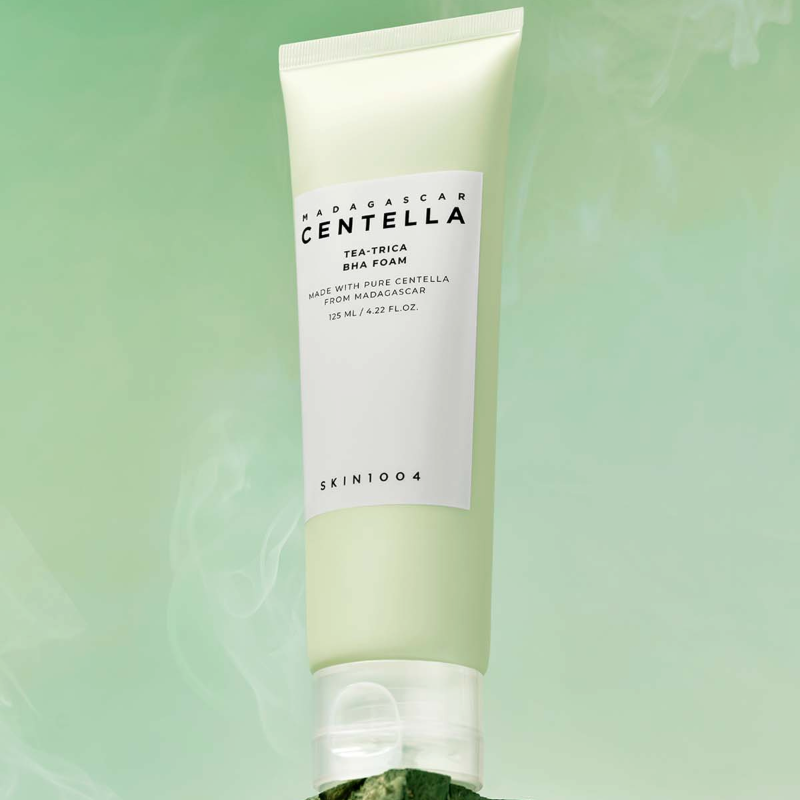 SKIN1004 Madagascar Centella Tea-trica BHA Foam 125ml tube on green background