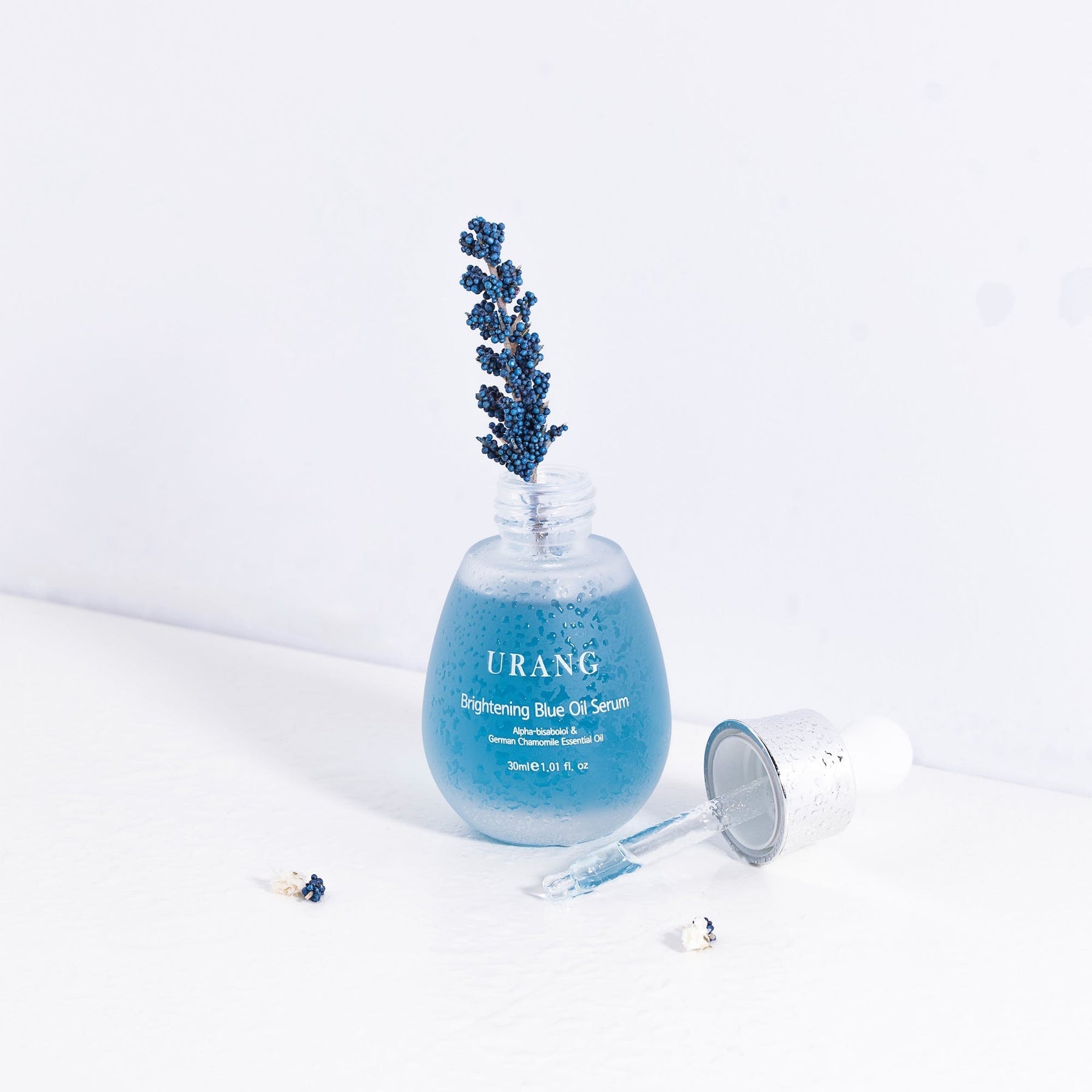 URANG Brightening Blue Oil Serum 30ml disponible sur Ma petite Coree, ton Eshop 100% K-beauty en direct de Seoul