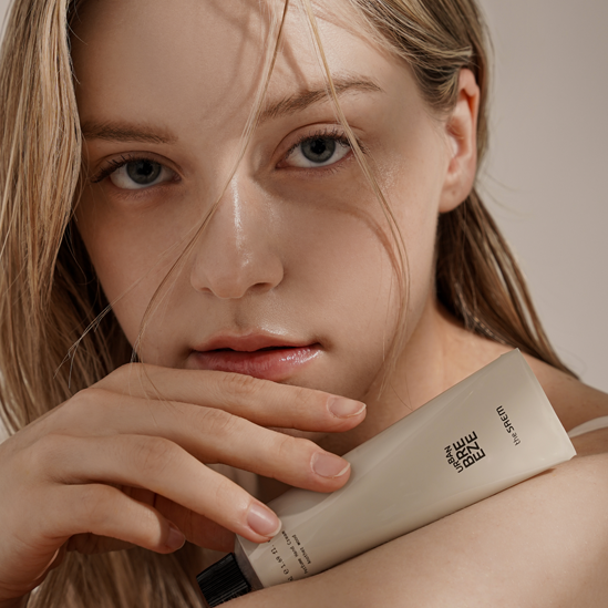 THE SAEM Urban Breeze Perfume Hand Cream Another Wood 50ml | Kool Seoul