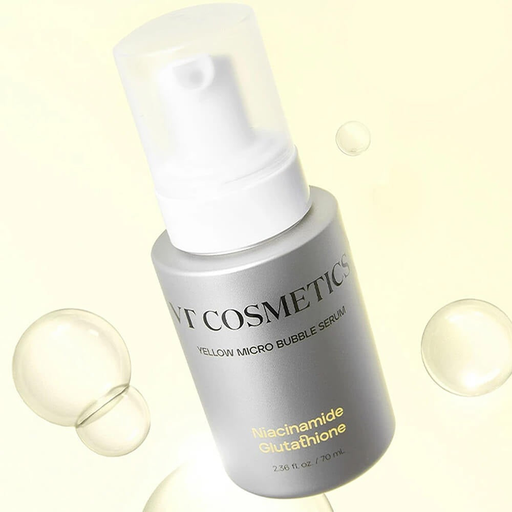 VT COSMETIC Niacinamide Glutathione Yellow Microbubble Serum 70ml bottle with microbubbles on a light background.