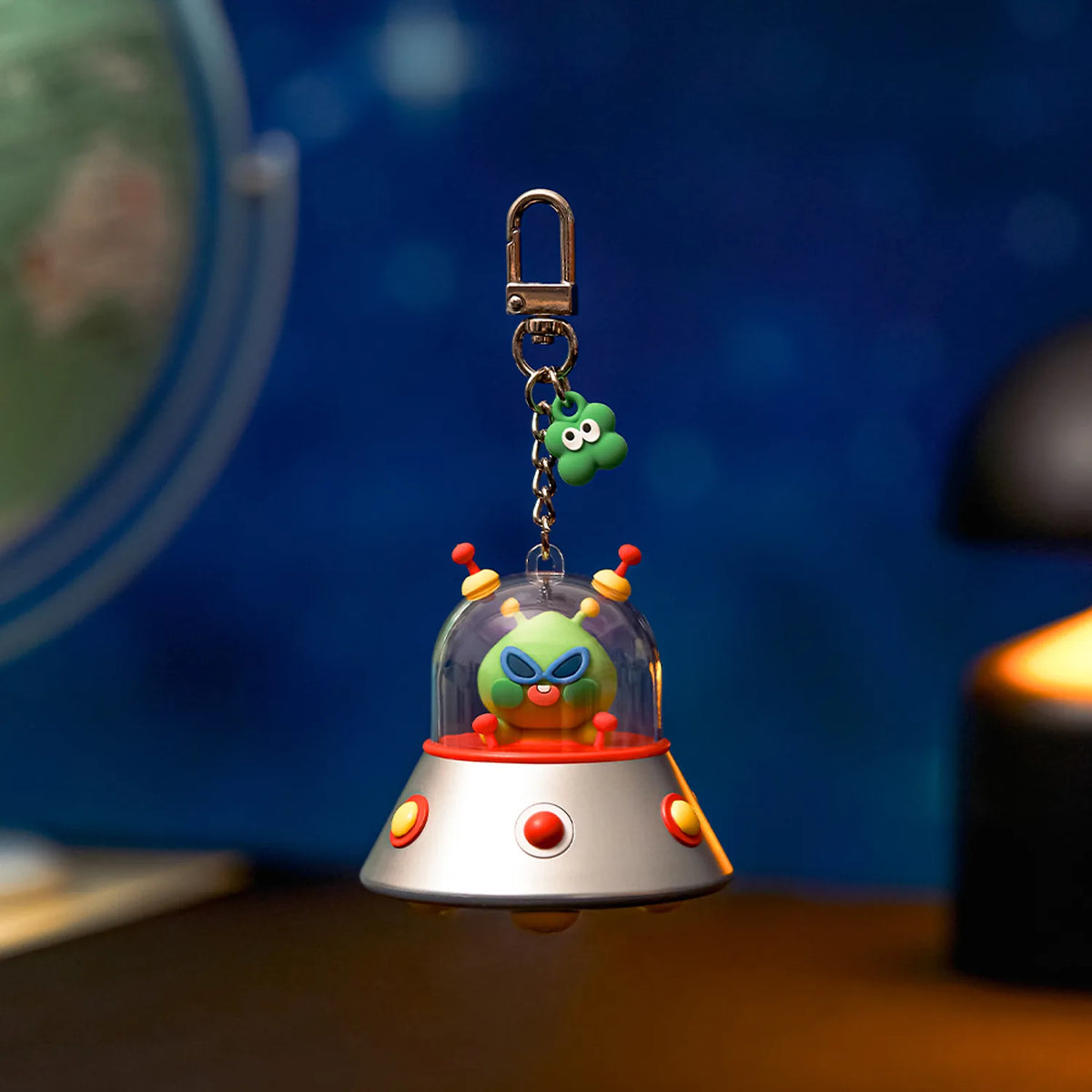Keychain Lucky Delivery UFO Beam Little Apeach - Kakao Friends
