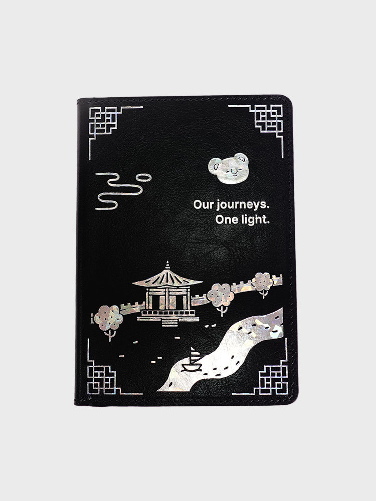 BT21 HOLOGRAM PASSPORT CASE