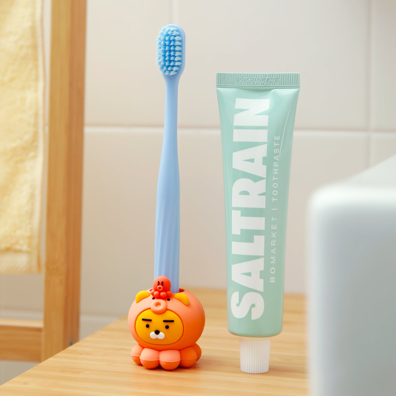 Toothbrush Ryan Hygiene - Korean kawaii Kakao Friends | Koolseoul