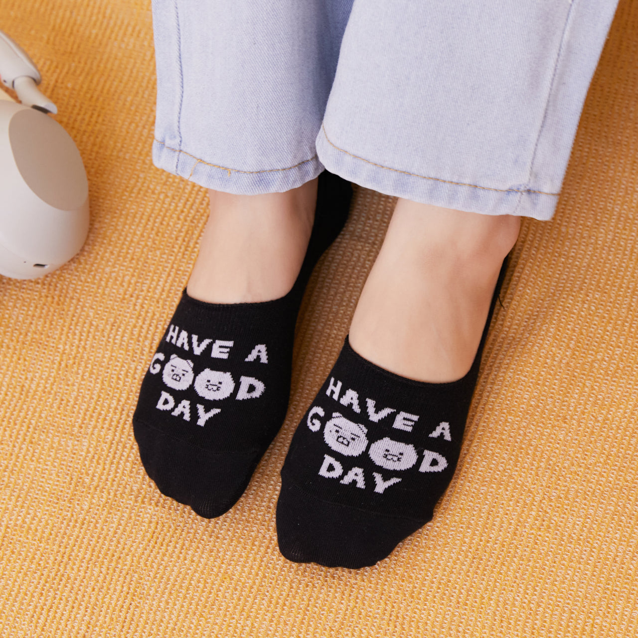 Black Ryan&Chunsik Socks - Official Kakao Friends merchandise | Koolseoul