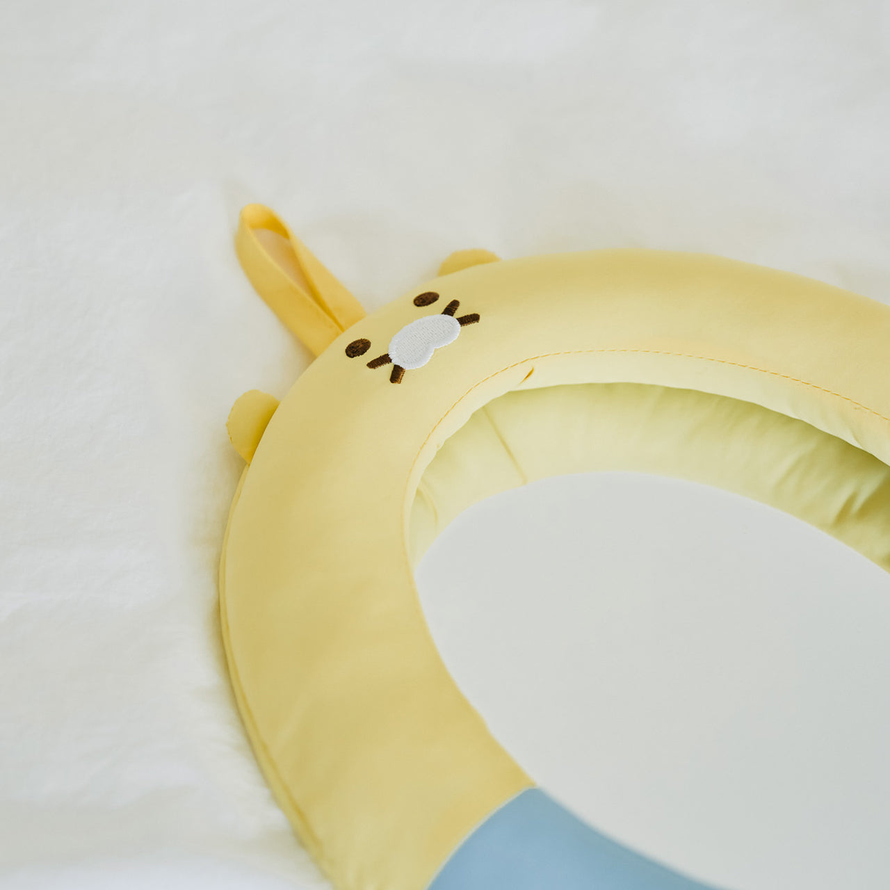 CHOONHOUSE Cushion Mirror Chunsik - Official Kakao Friends merchandise | Koolseoul