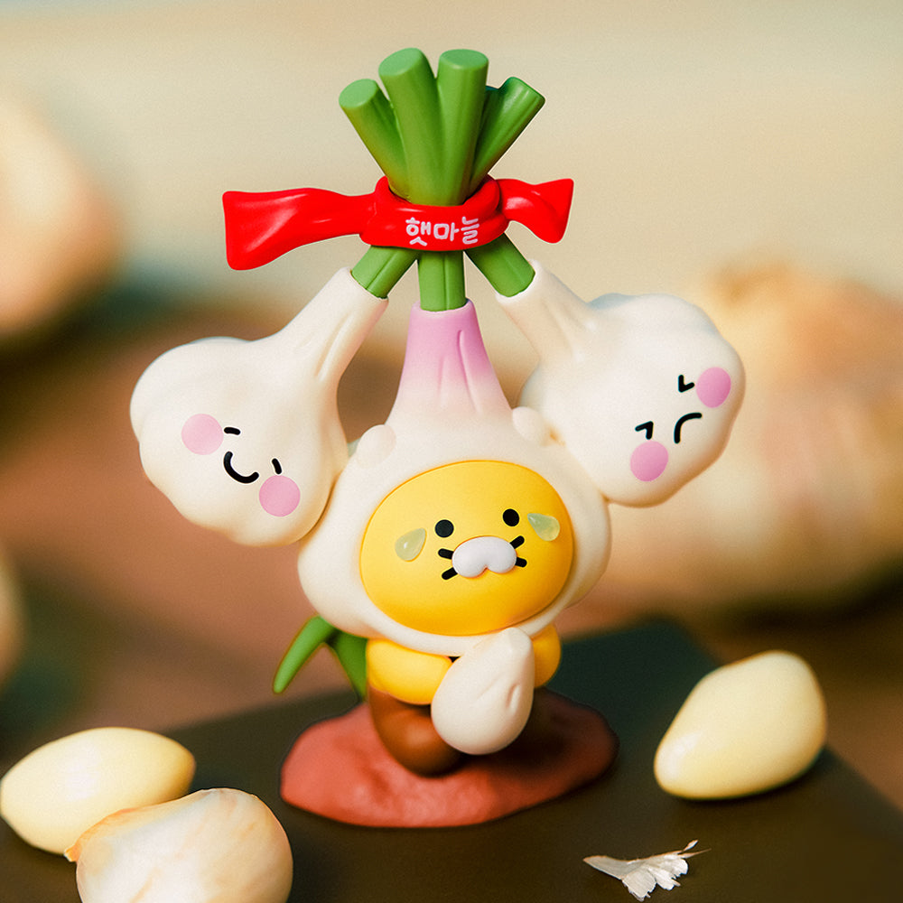 K MiniFigurine Chunsik Figurine - Korean kawaii Kakao Friends | Koolseoul