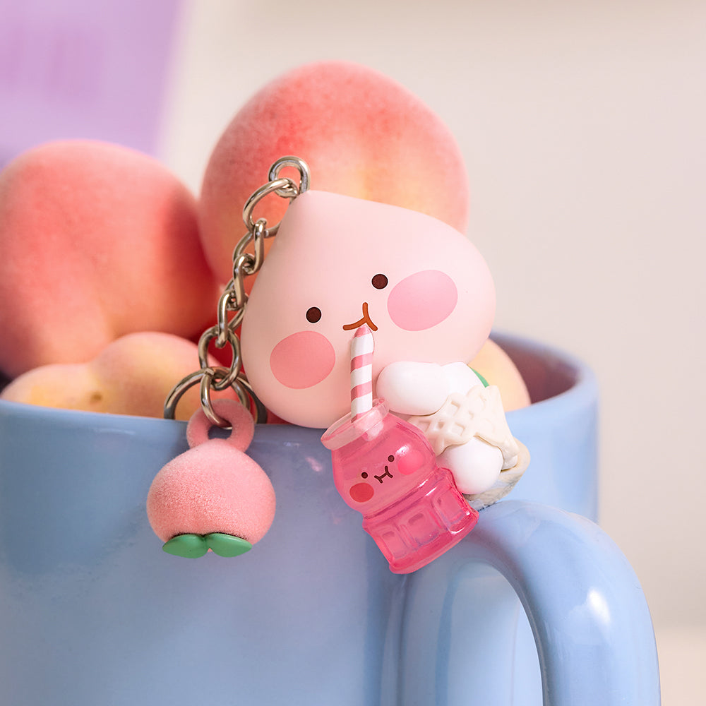 ピーチピーチフィギュアキーチェーン - 韓国のカワイイ商品 | クール