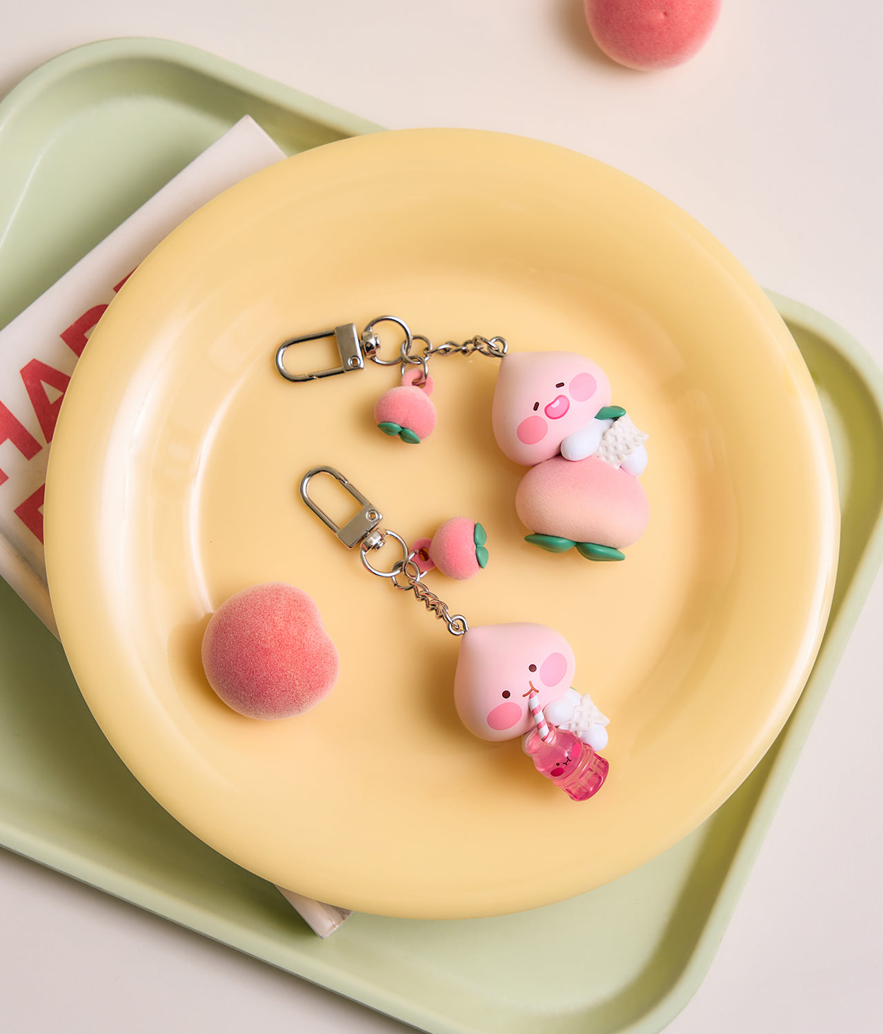 Kakao Friends - Peach Peach Figurine Keychain Little Apeach – Kool