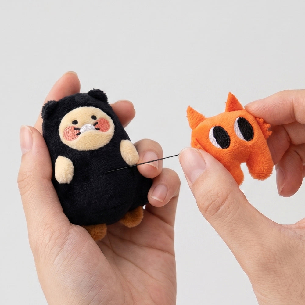 Reel Plush Keychain Iyaiya X Friends Chunsik - Kakao Friends - image 2