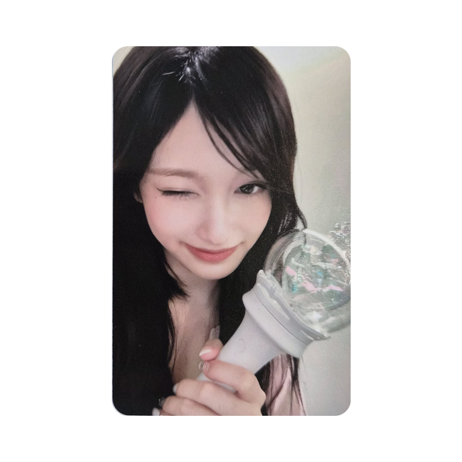 IVE Official Photocard Ver.2 (Leeseo)