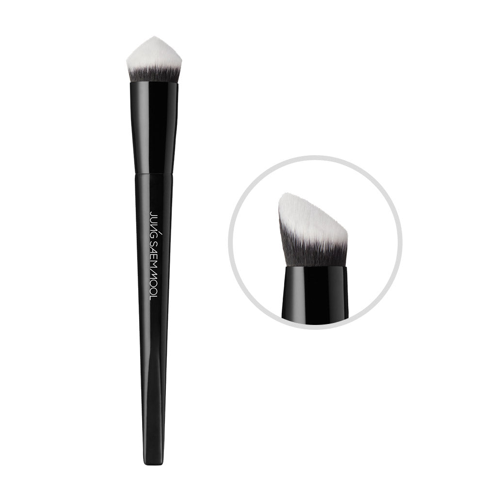 JUNG SAEM MOOL Masterclass Foundation Brush - Korean foundation brush, view 2