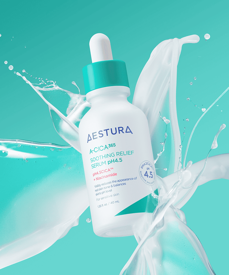 AESTURA A-cica 365 Soothing Relief Serum pH4.5 40ml bottle with water splash background, highlighting soothing and moisturizing formula