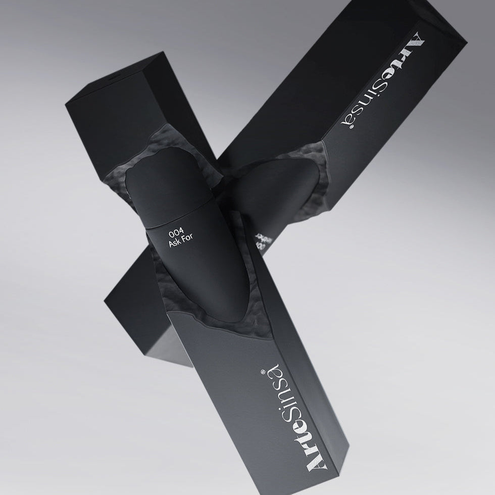 ARTESINSA Silky Blur Tints packaging in sleek black design