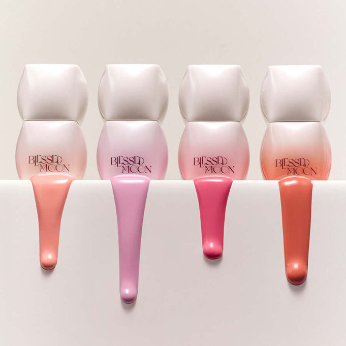 BLESSED MOON Veil Melting Color Blush in various shades displayed elegantly