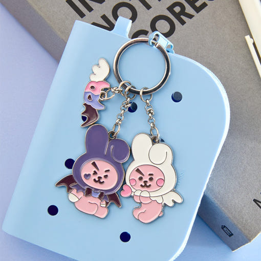 BT21 Angel & Villain Metal Key Ring disponible sur Ma petite Coree, ton Eshop 100% K-beauty en direct de Seoul