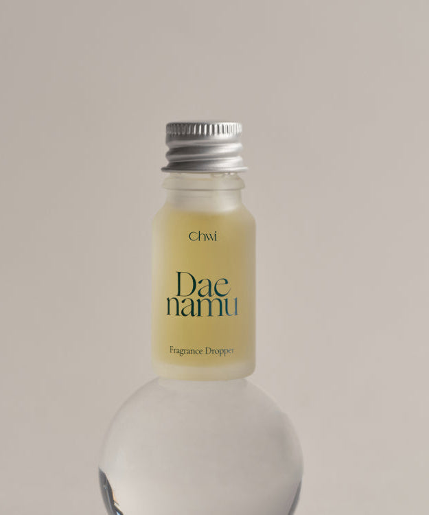 CHWI (CHI) Dae Namu Frangrance Dropper 10ml bottle on display.