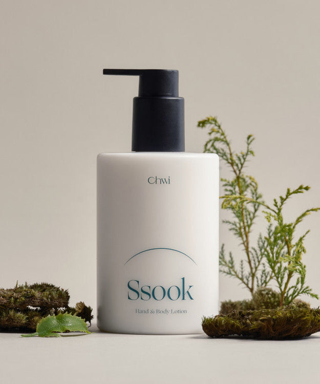Image of CHWI (CHI) Ssook Hand & Body Lotion 300ml bottle with natural background.