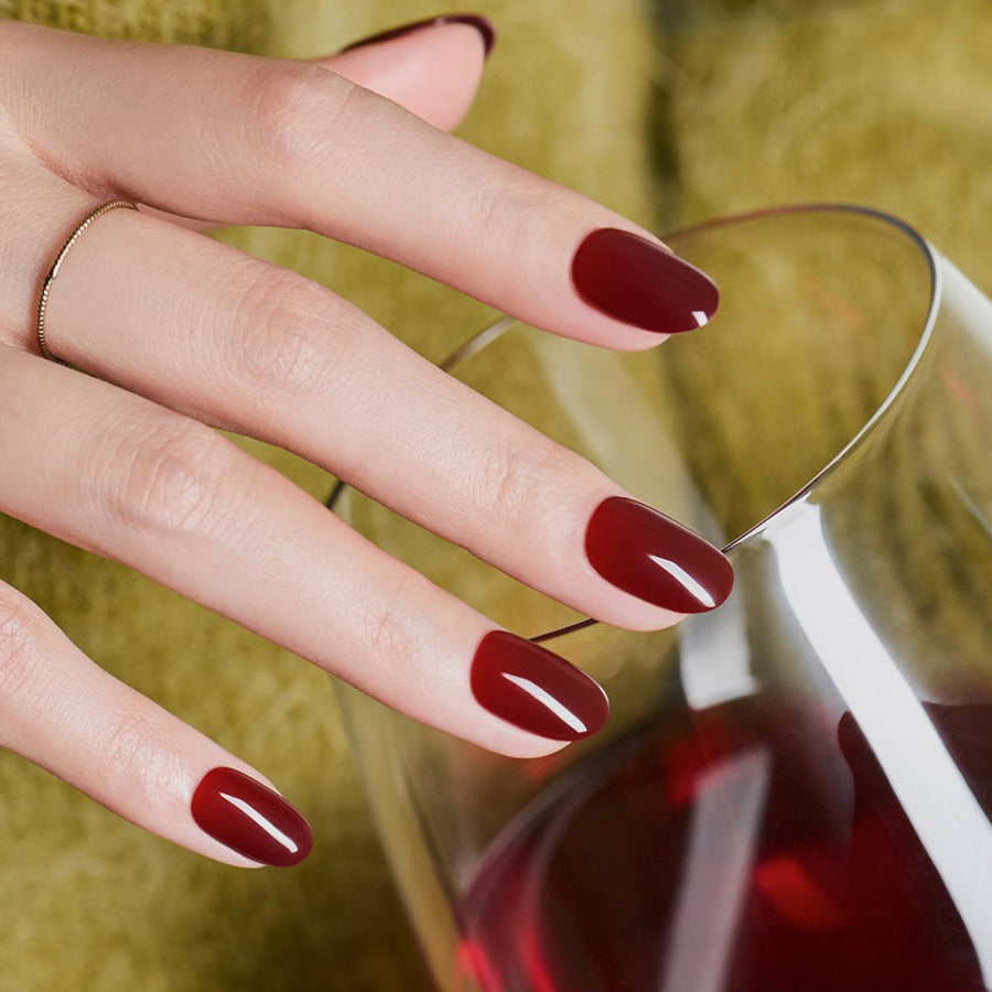 Dashing Diva  Classic Burgundy (Oval)