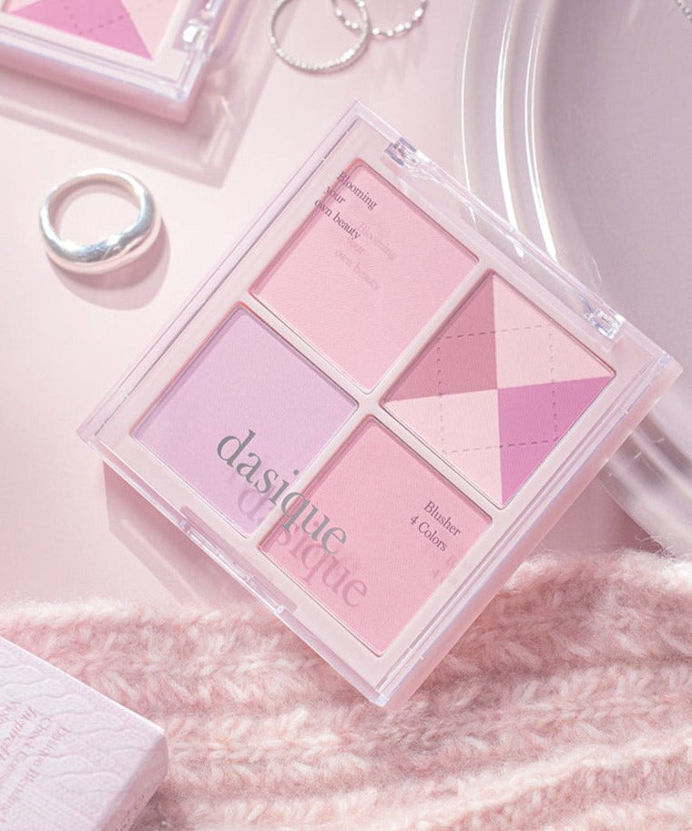 DASIQUE Blending Mood Cheek #05 Violet Knit palette showcasing pink and violet shades with a cozy aesthetic.