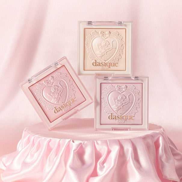 DASIQUE Luxe Glow Highlighter available on Koolseoul.com, your Korean Eshop from Seoul !