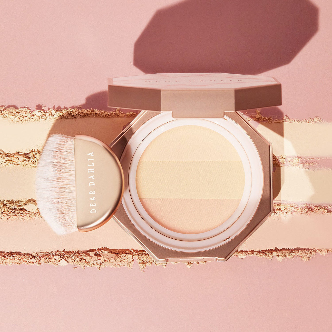 DEAR DAHLIA Blooming Edition Sheer Light Finishing Powder disponible sur Ma petite Coree, ton Eshop 100% K-beauty en direct de Seoul