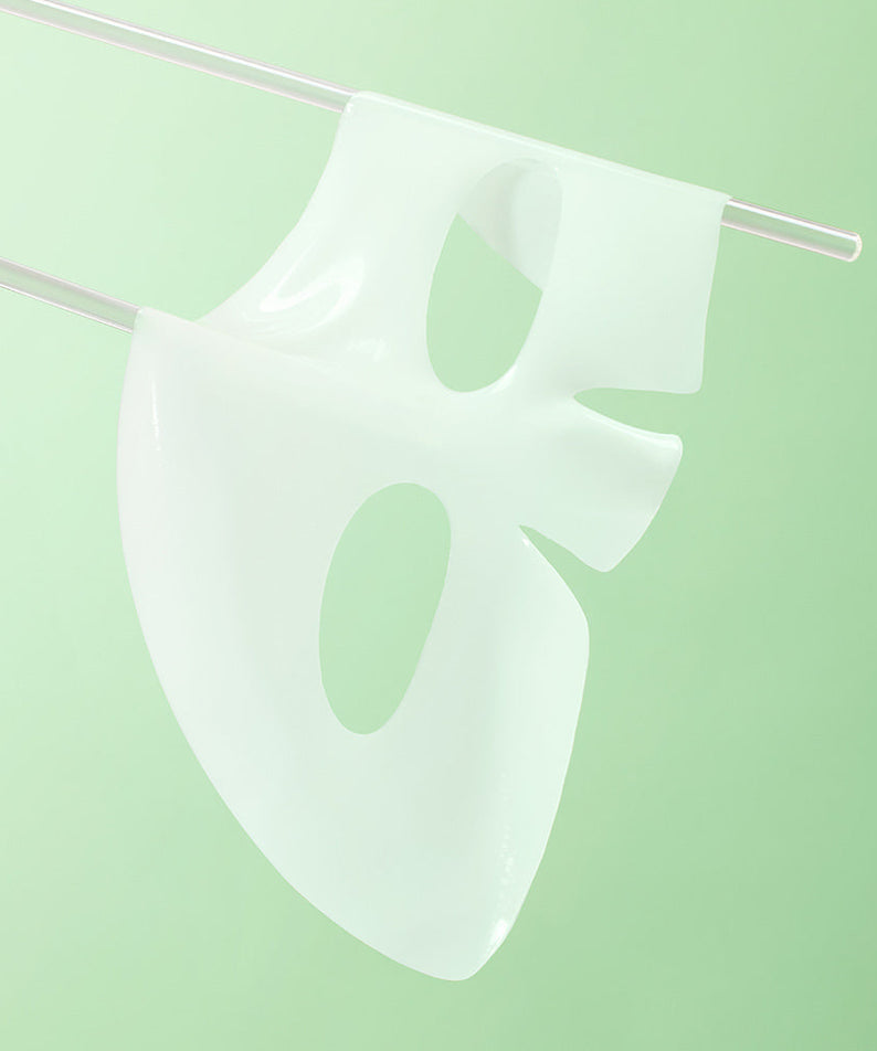 DEWYTREE AC Deep Pore Collagen Gel Mask 4 Sheets displayed on a green background.