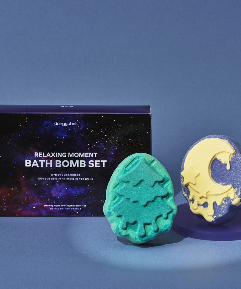 DONGGUBAT Feild Relaxing Moment Bath Bomb Bath Set with cosmic-themed packaging and uniquely shaped bath bombs.