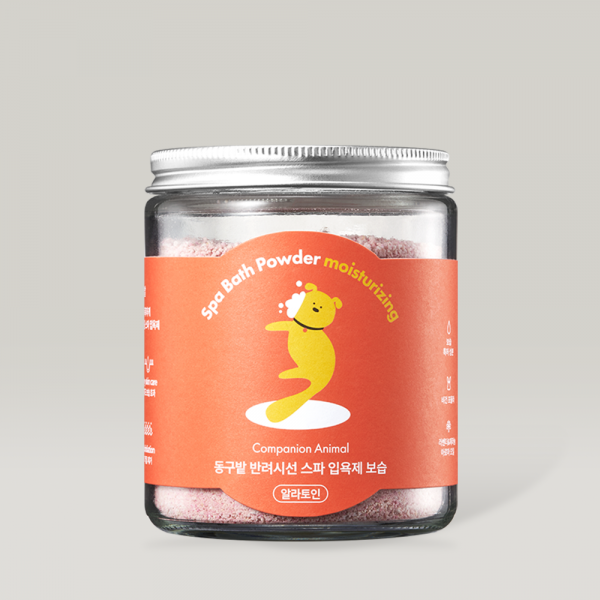 DONGGUBAT Spa Bath Powder Moisturizing Companion Animal in a clear jar with orange label featuring a cute animal graphic.